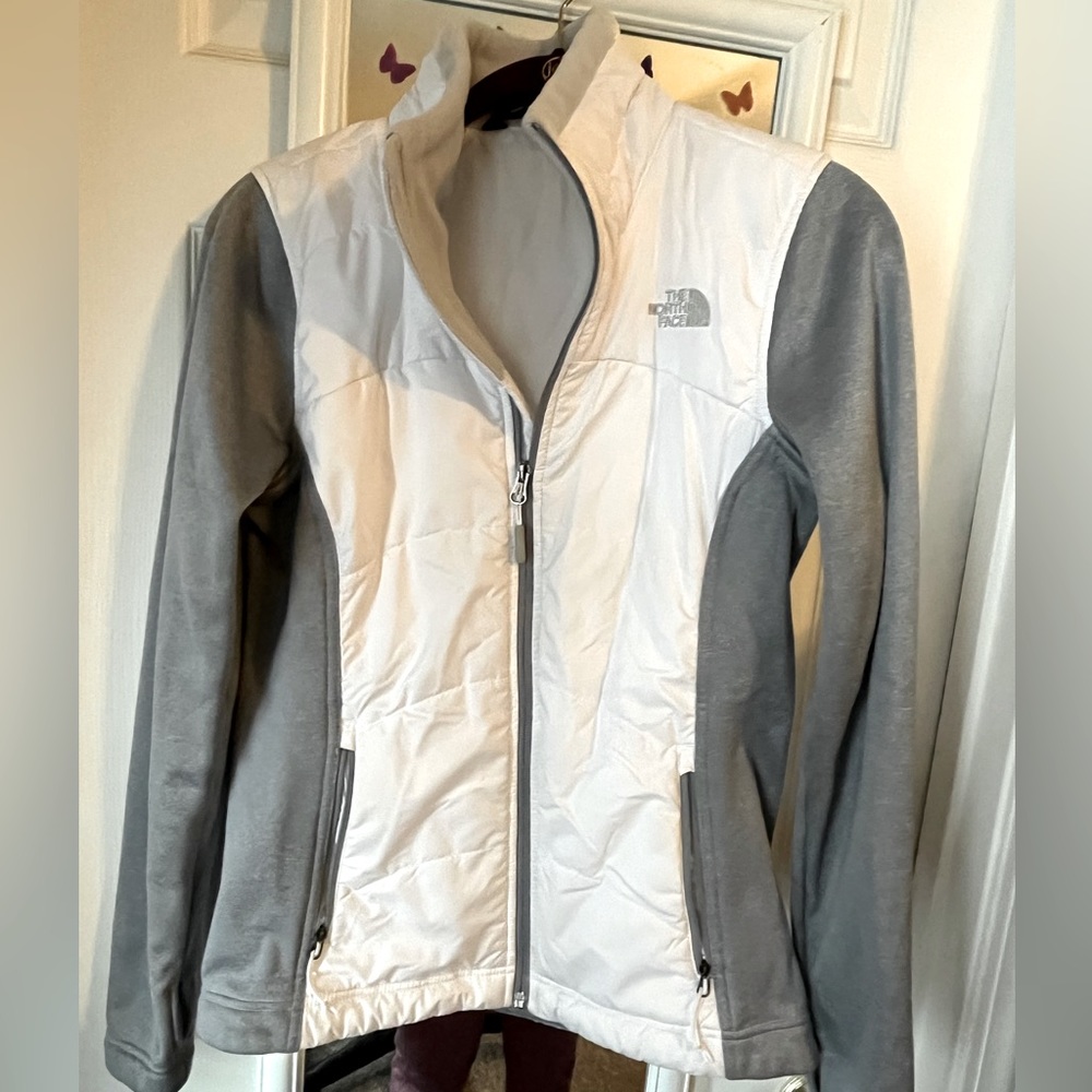 Women’s North Face Jacket